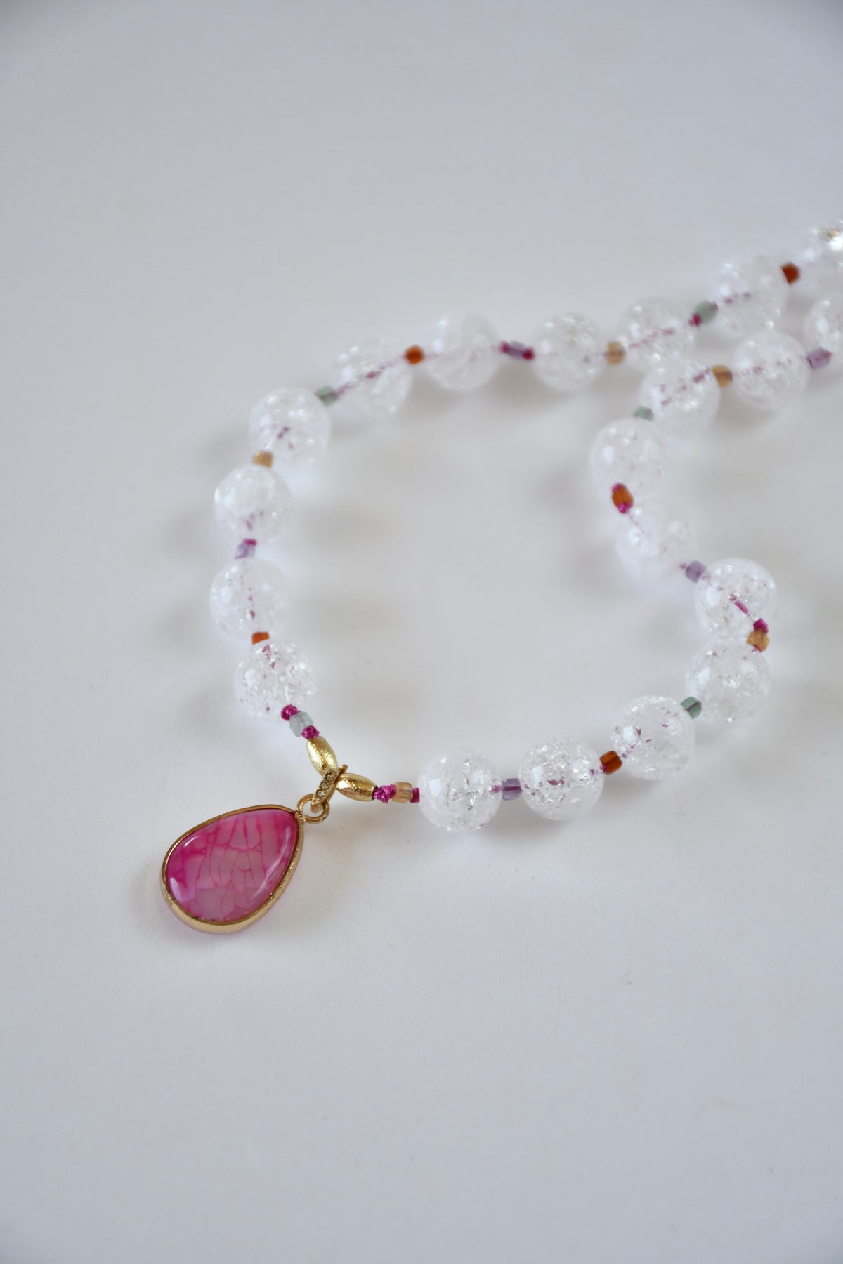 Collier Quartz Craquelé, Agate & MultiQuartz — Stabilité, Clarté & Harmonie