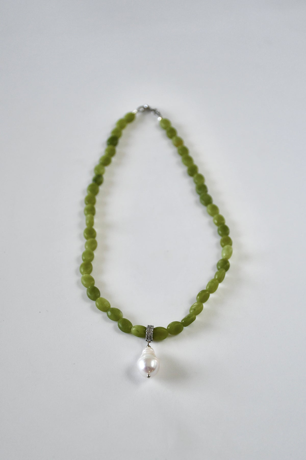 Collier Jade & Perle d’eau douce — Le cœur apaisé