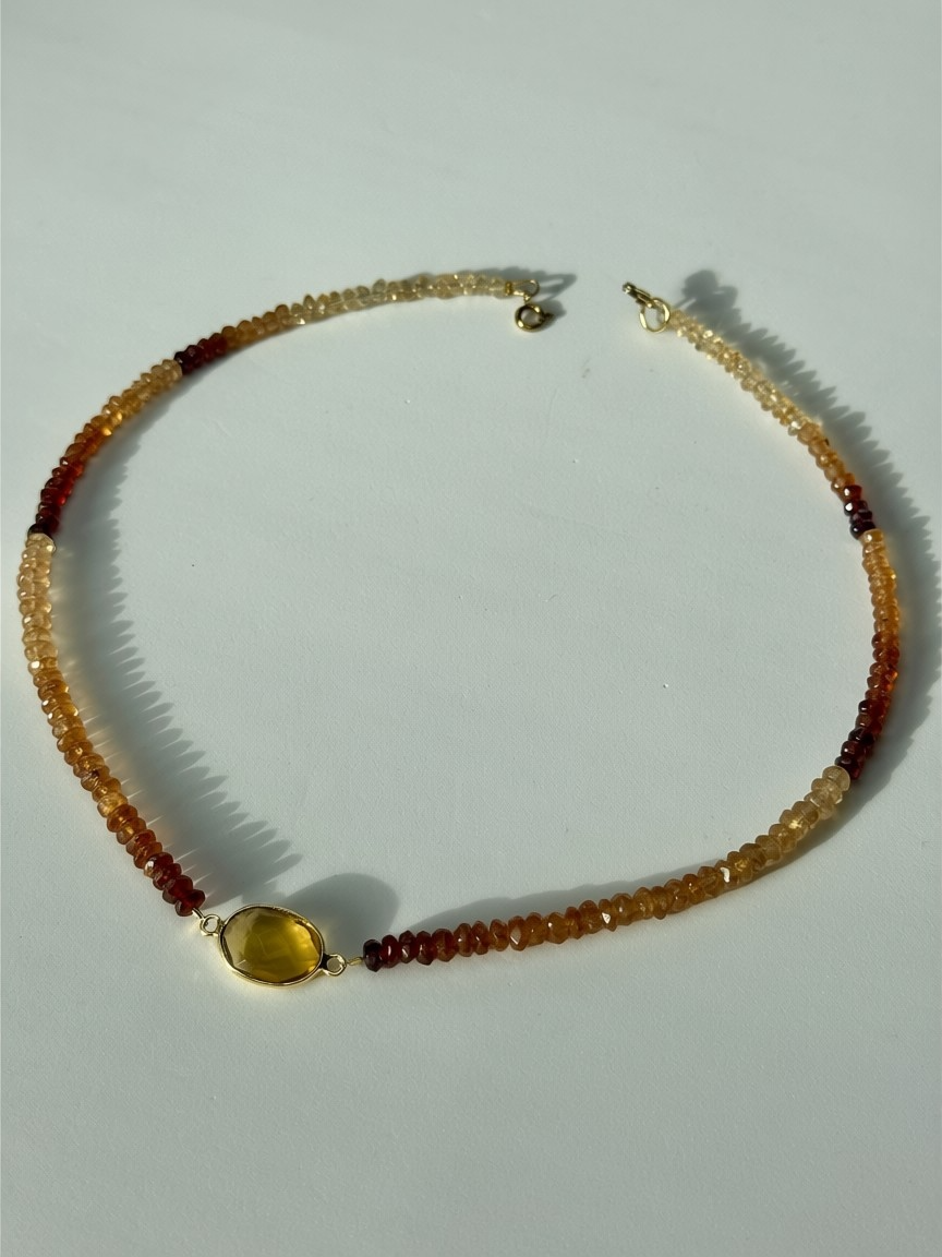 Collier Grenat Hessonite — Vitalité solaire et confiance intérieure