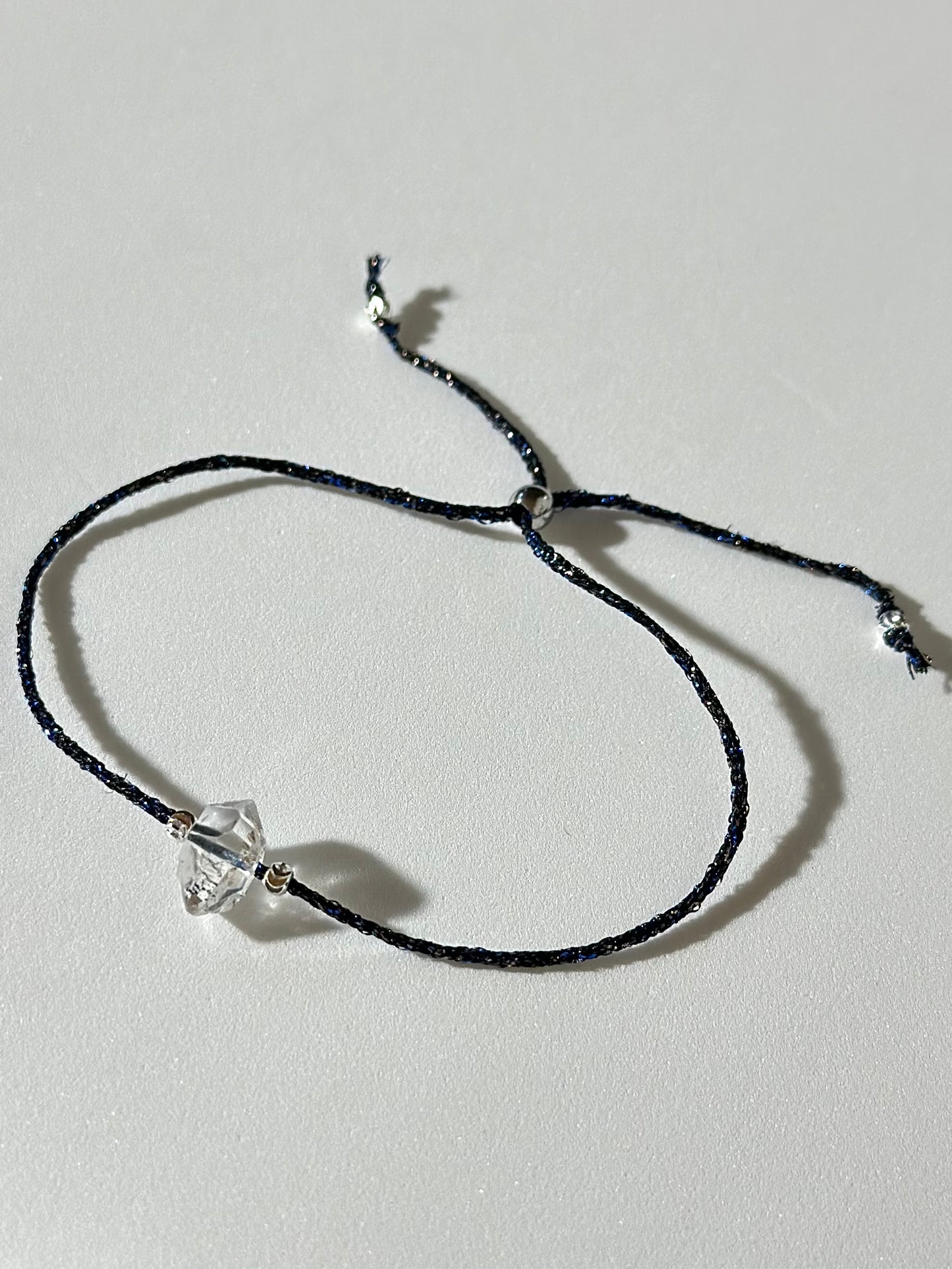 Divers Bracelet sur soie pailletée