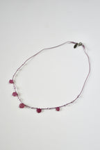 Collier Rubis brut & Améthyste lavande  sur soie