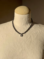 Collier Iolite & Zirconium — Vision intérieure et guidance intuitive