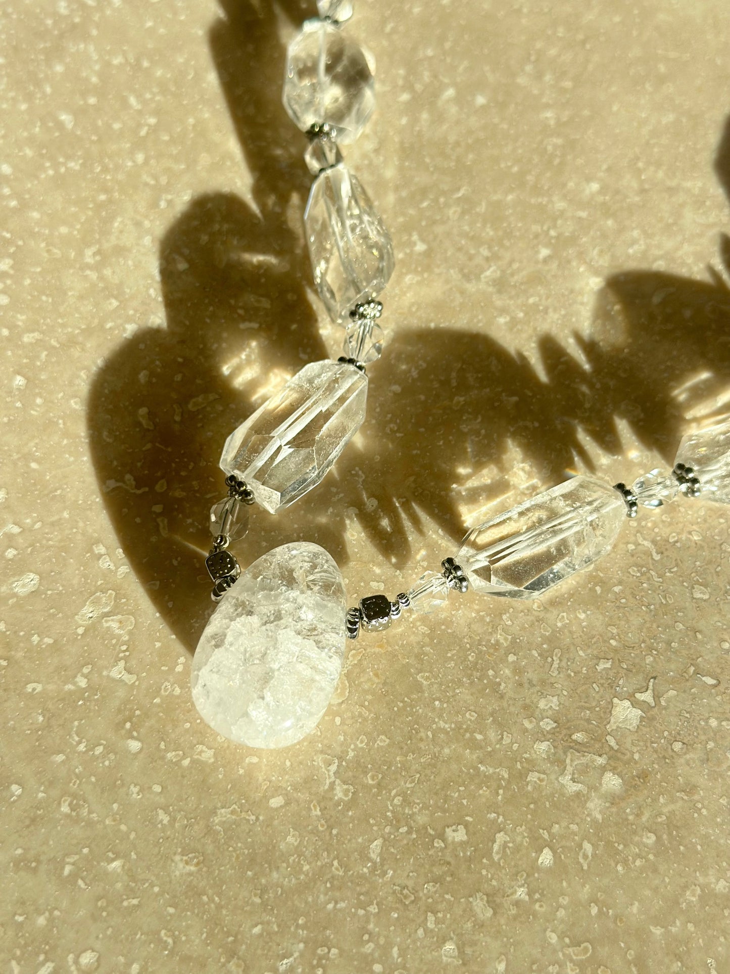 Collier Tourmaline, Cristal de roche, Perle d’eau douce