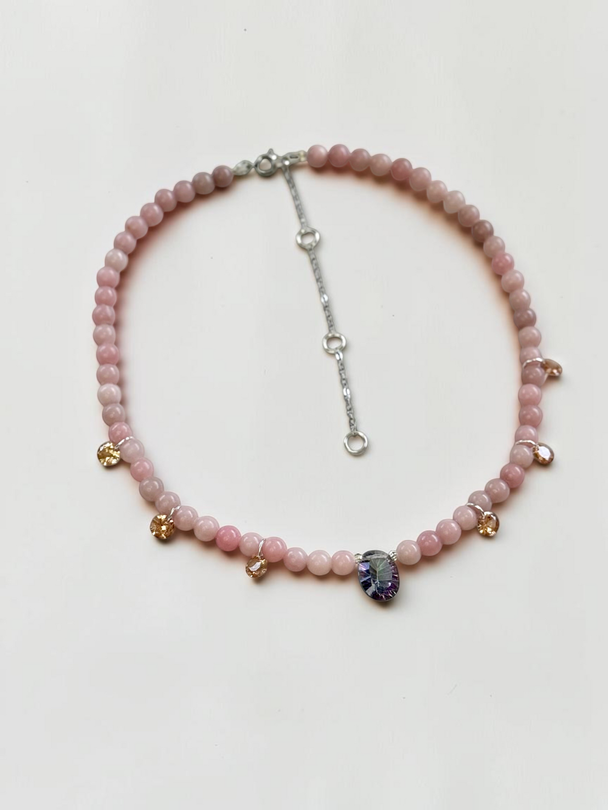 Collana Opale rosa & Cristallo — La tenerezza allo stato puro