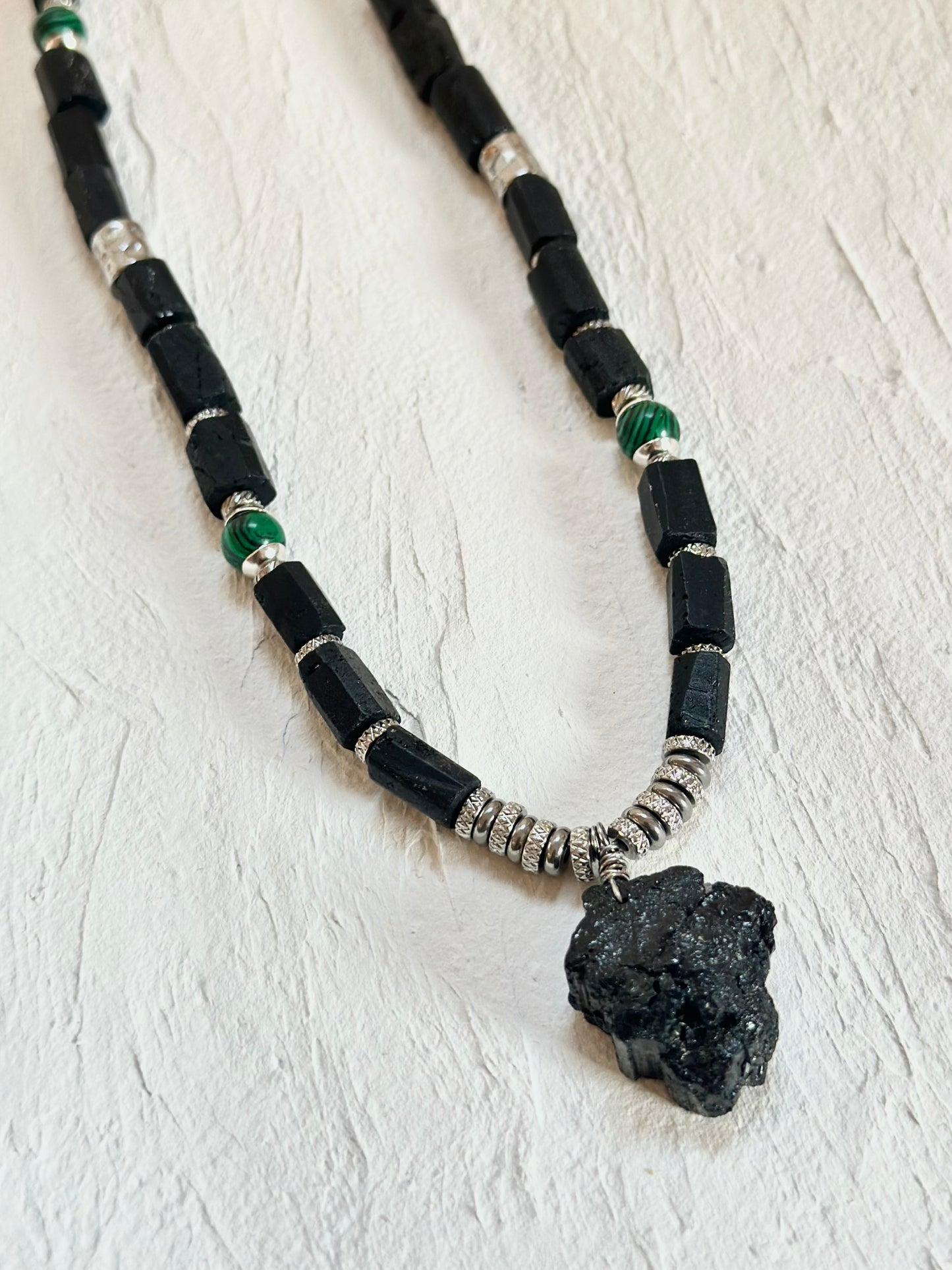 Tourmaline Noire & Malachite — Protection et Pouvoir de décision