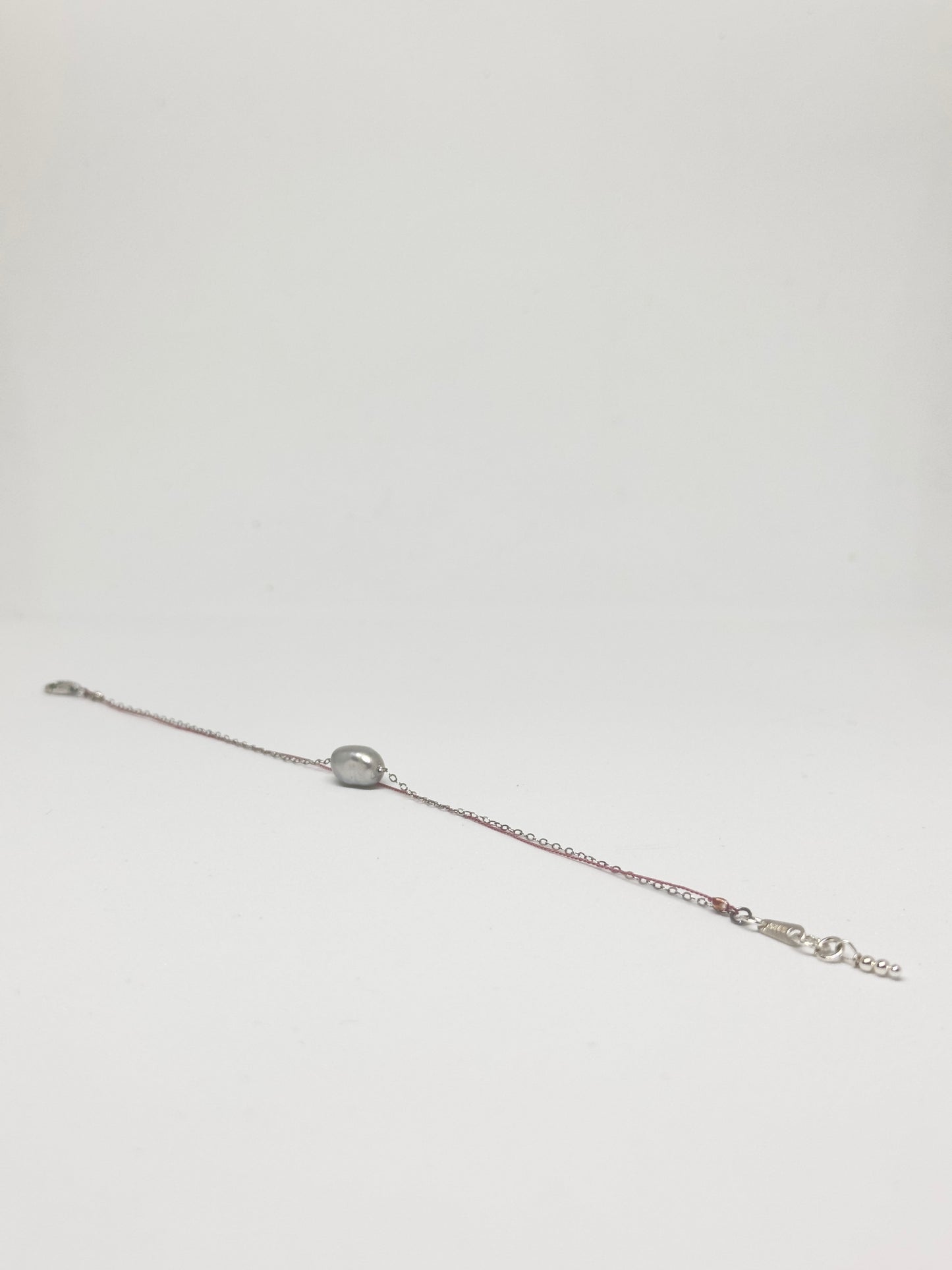 Bracelet Perle d’eau douce sur soie et argent 925