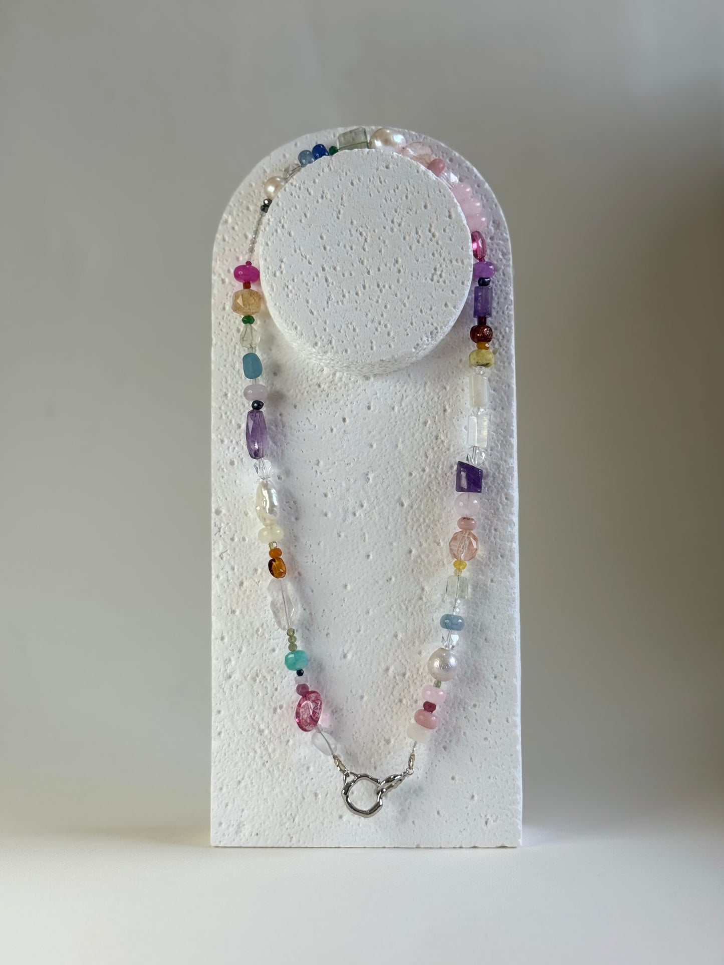 Collier Multi Pierres Précieuses & Perles d’eau douce — Le grand rassemblement