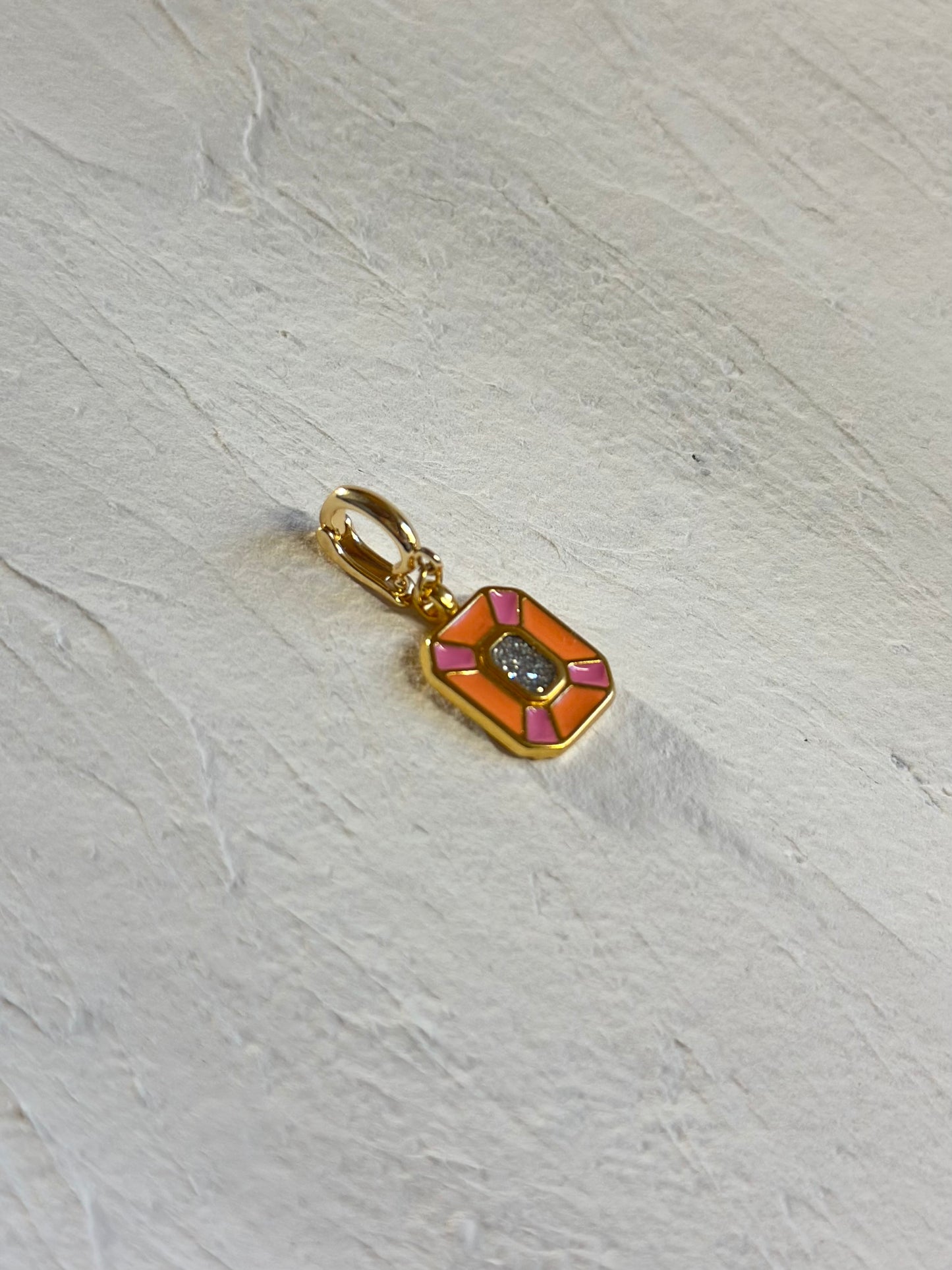 Divers pendentifs