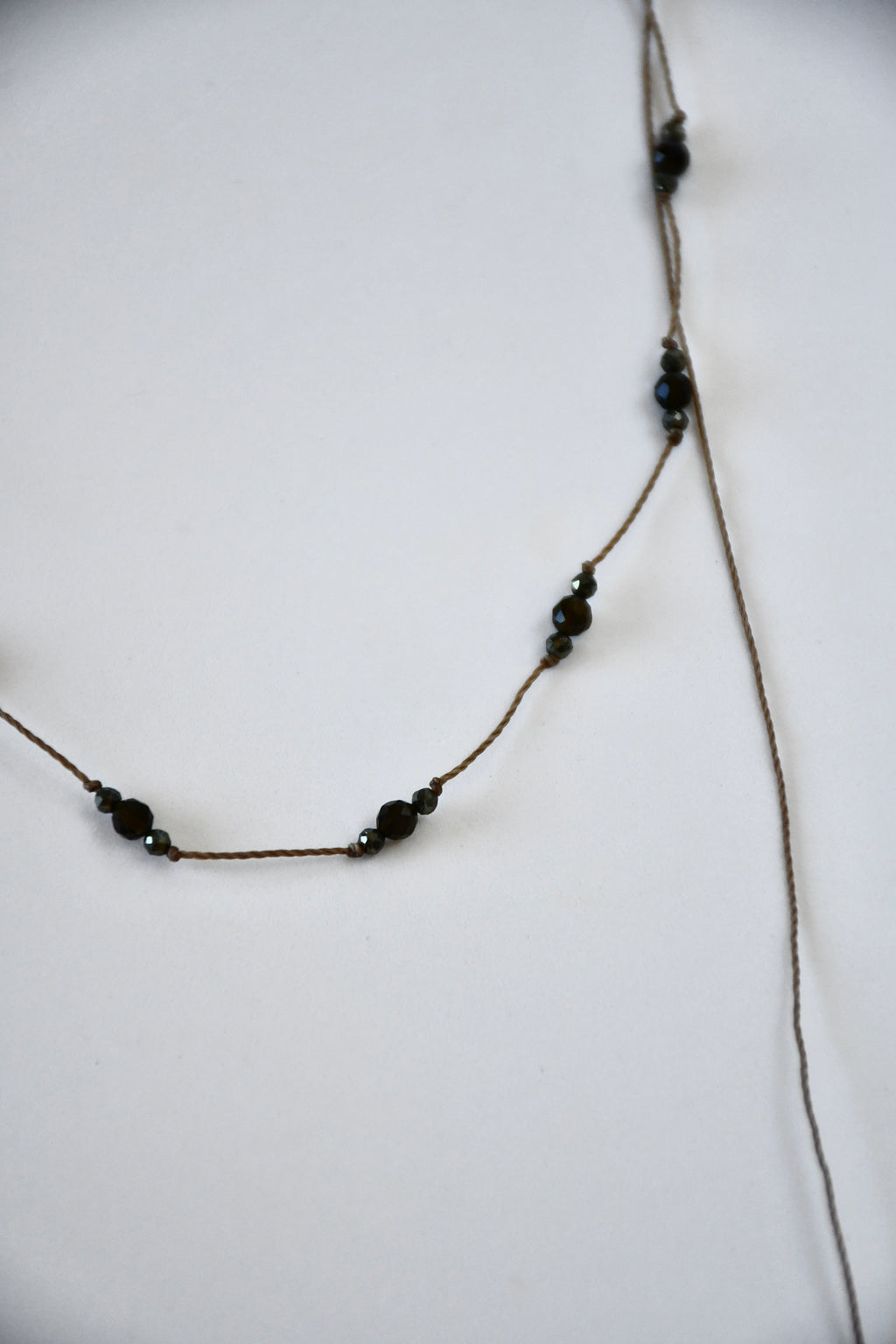 Collier coulissant Obsidienne & Pyrite