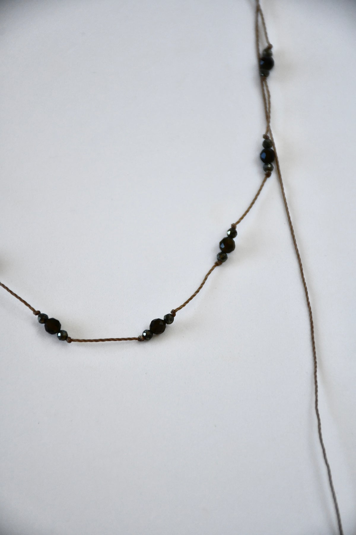 Collier coulissant Obsidienne & Pyrite