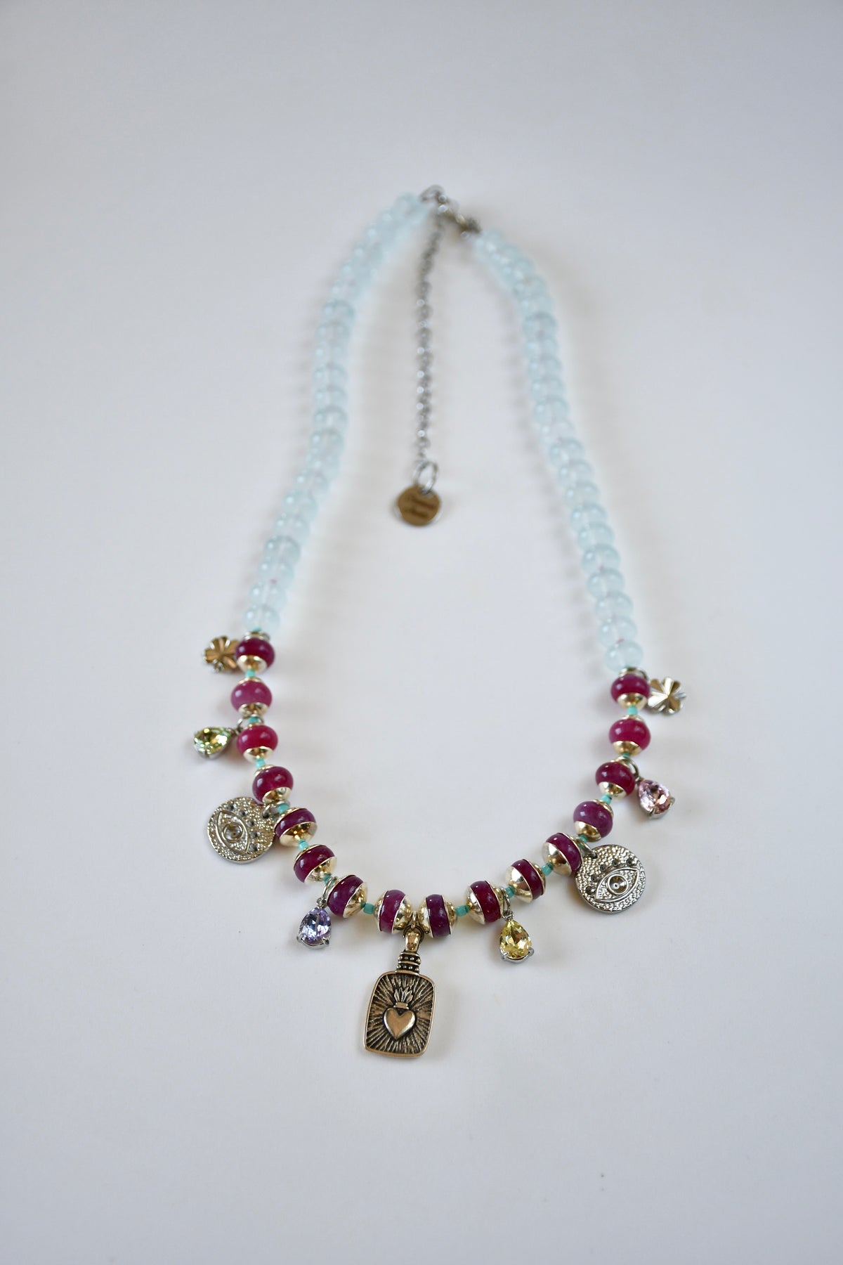 Collier Charms Jade — La pierre des âmes sages