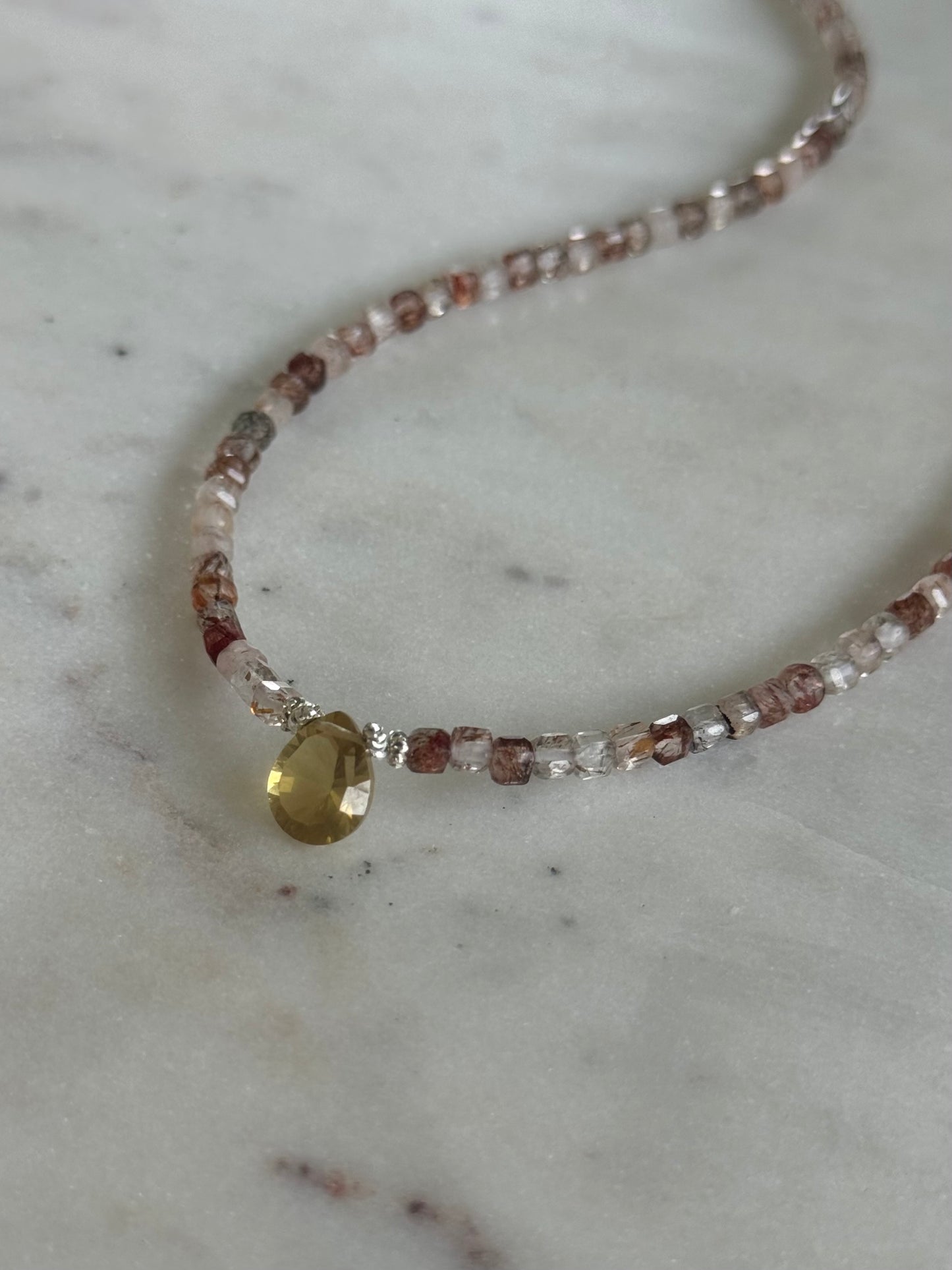 Collier Citrine & Quartz Fraise — L’éclat du bonheur