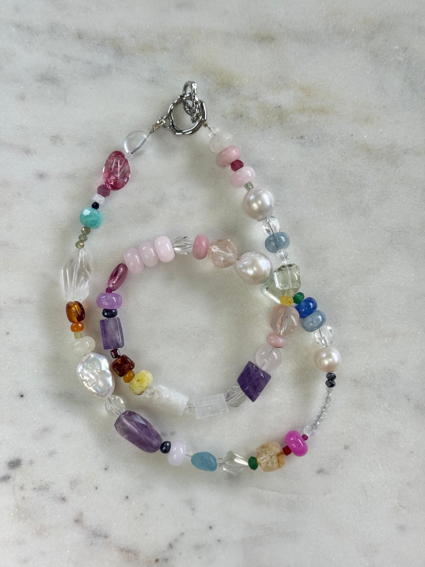 Collier Multi Pierres Précieuses & Perles d’eau douce — Le grand rassemblement