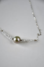 Collier diamants d’Herkimer & perle de Tahiti sur agent 925 – Clarté cristalline et profondeur