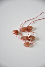Collier Pierre de soleil sur soie