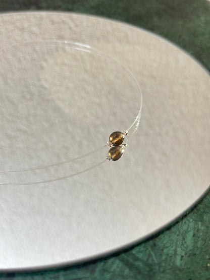 Divers colliers pierres semi précieuse sur fil cristal