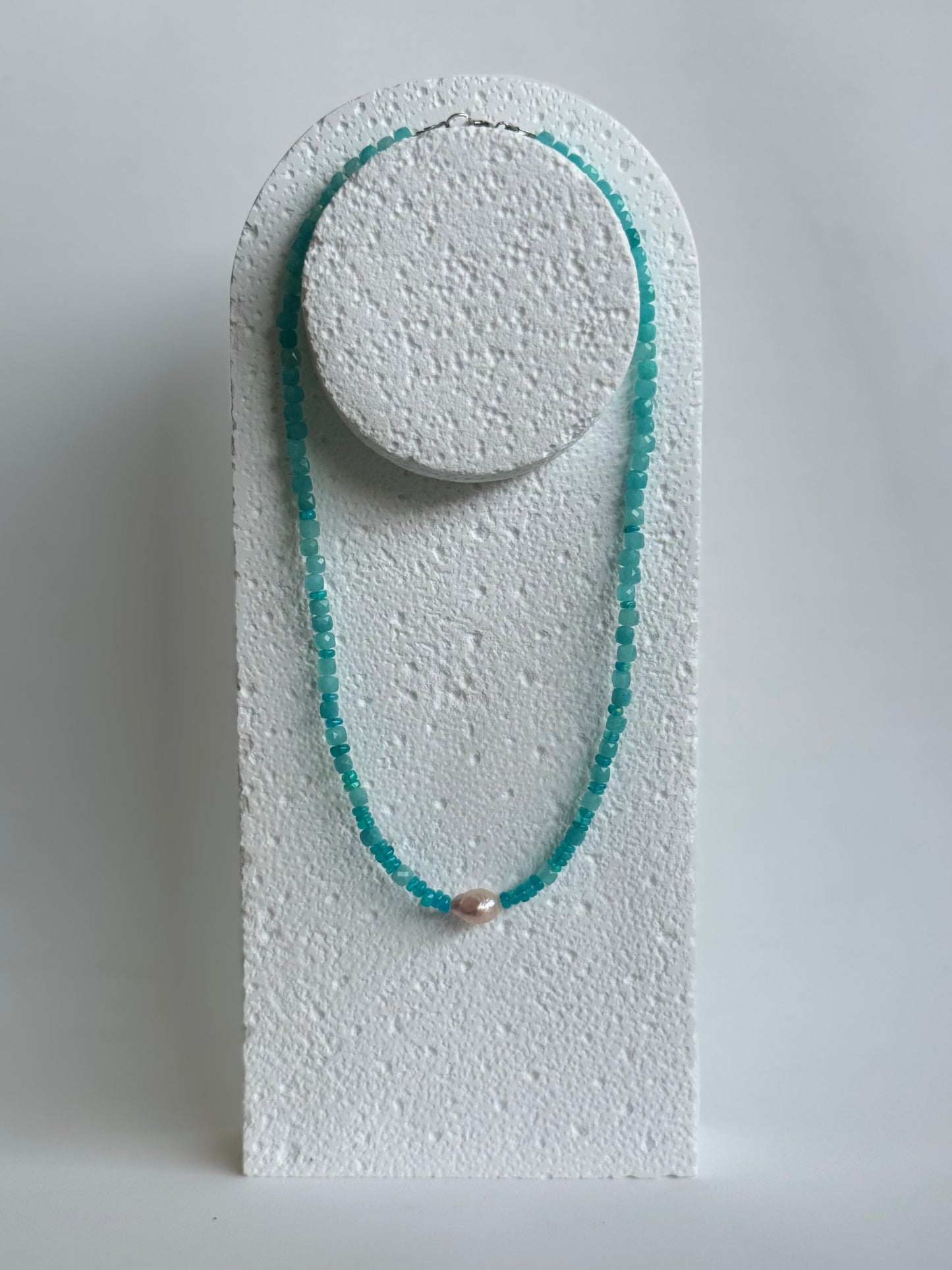 Collier Opale Éthiopienne, Amazonite & Perle d’eau douce — L’âme apaisée