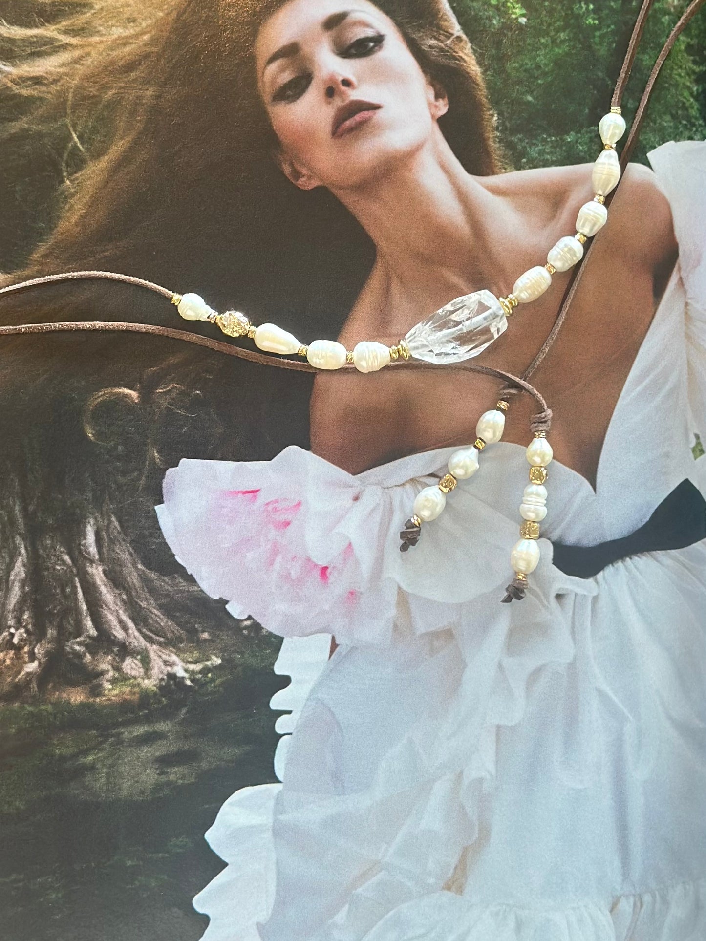 Collier Perles d’eau douce & Cristal de roche double tour