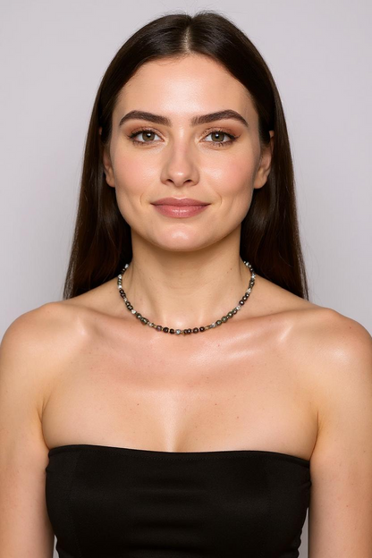 Collier Grenat, Labradorite, Pyrite — Le feu protégé qui guide l’élan