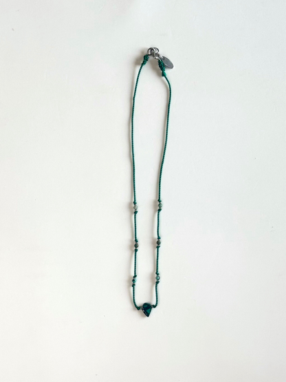 Collier Turquoise sur soie
