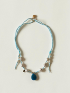 Collana Perle d'acqua dolce & Apatite su seta