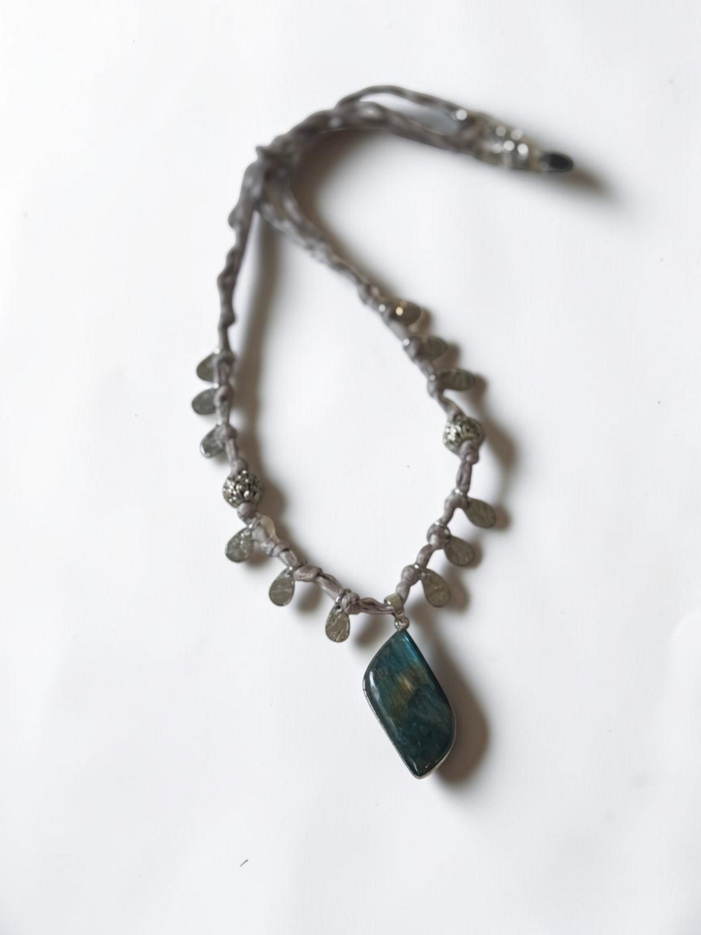 Collana Labradorite su seta