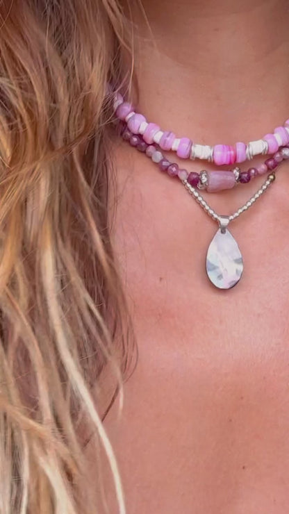 Collier inspiration Barbie en coquillage