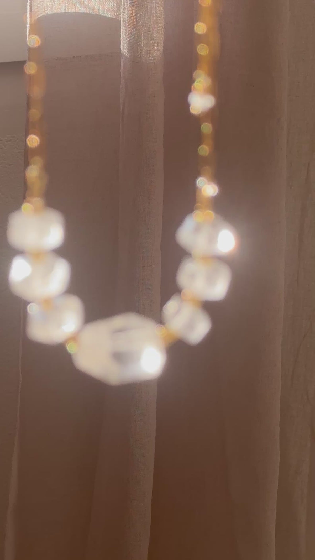 Collier Cristal de roche et Hématite – Clarté et Ancrage